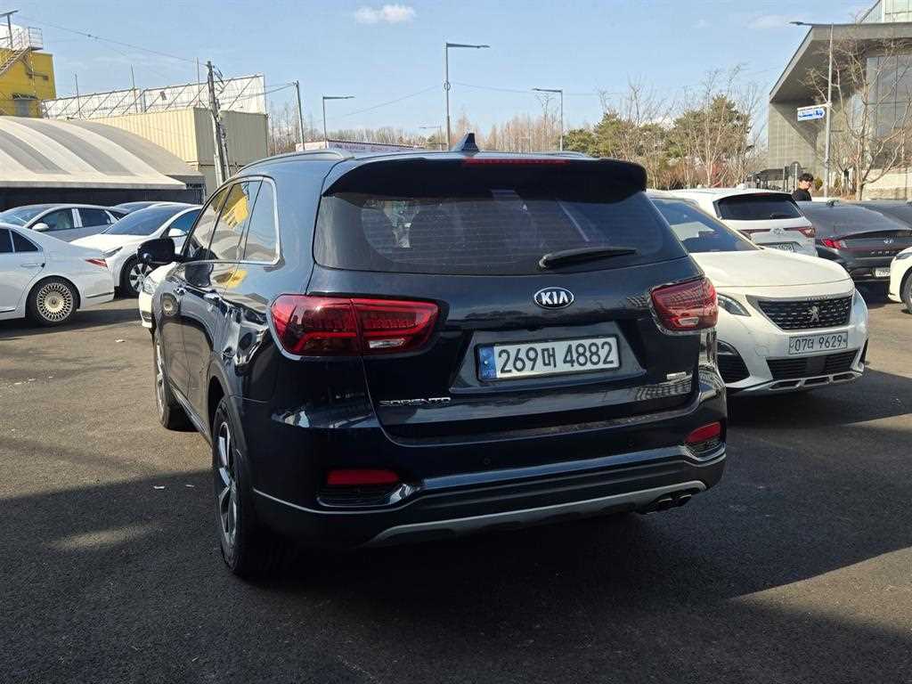 KIA Sorento - Vista 3