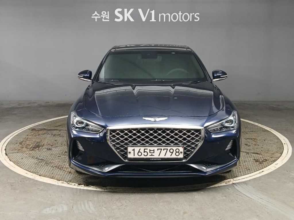 Genesis G70 - Vista 3