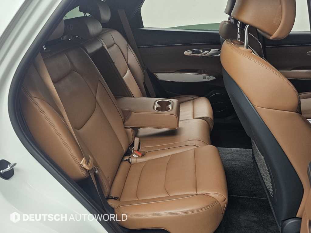 Genesis GV70 - Vista 12