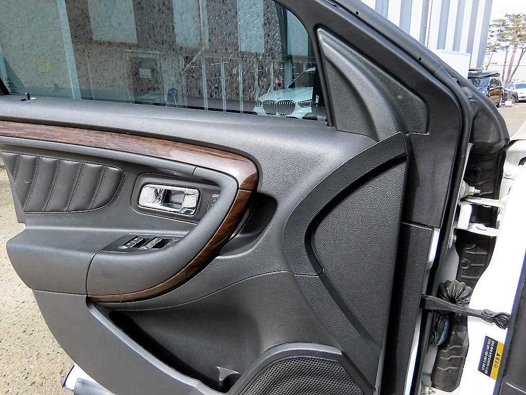 Ford Torus - Vista 11