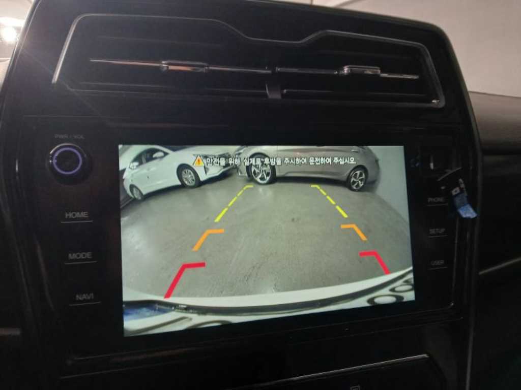 Ssangyong Tivoli 2021 Blanco - Importación desde Corea - HF Imports Iquique - Foto 15