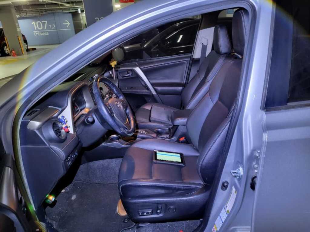 Toyota RAV4 - Vista 7