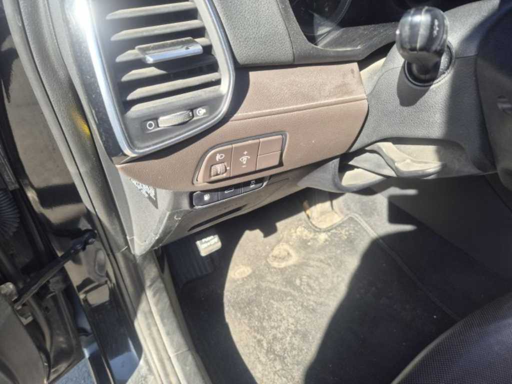 HYUNDAI Grandeur - Vista 11