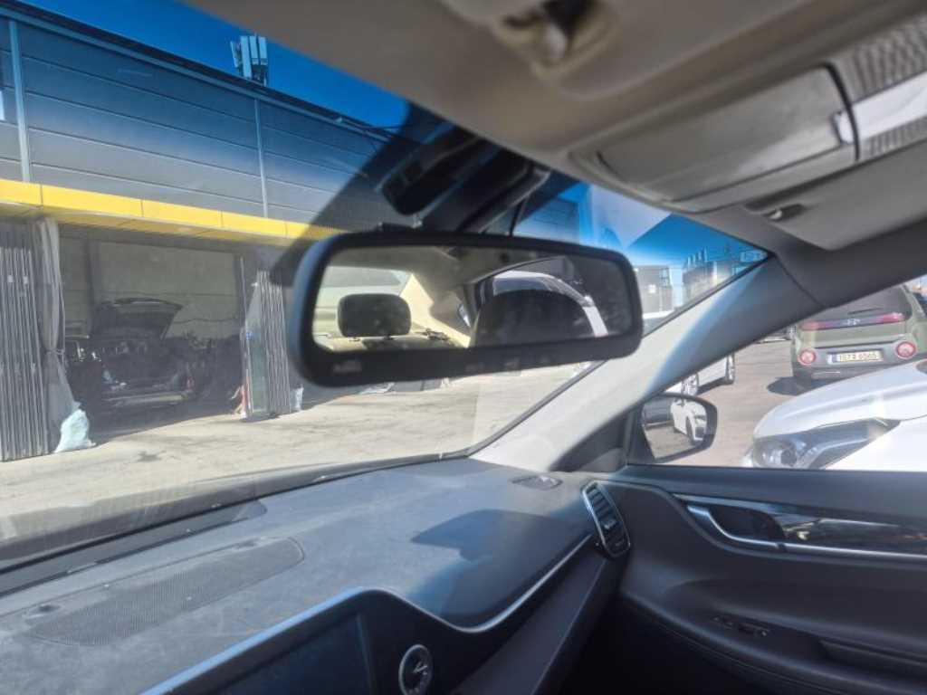 HYUNDAI Grandeur - Vista 12