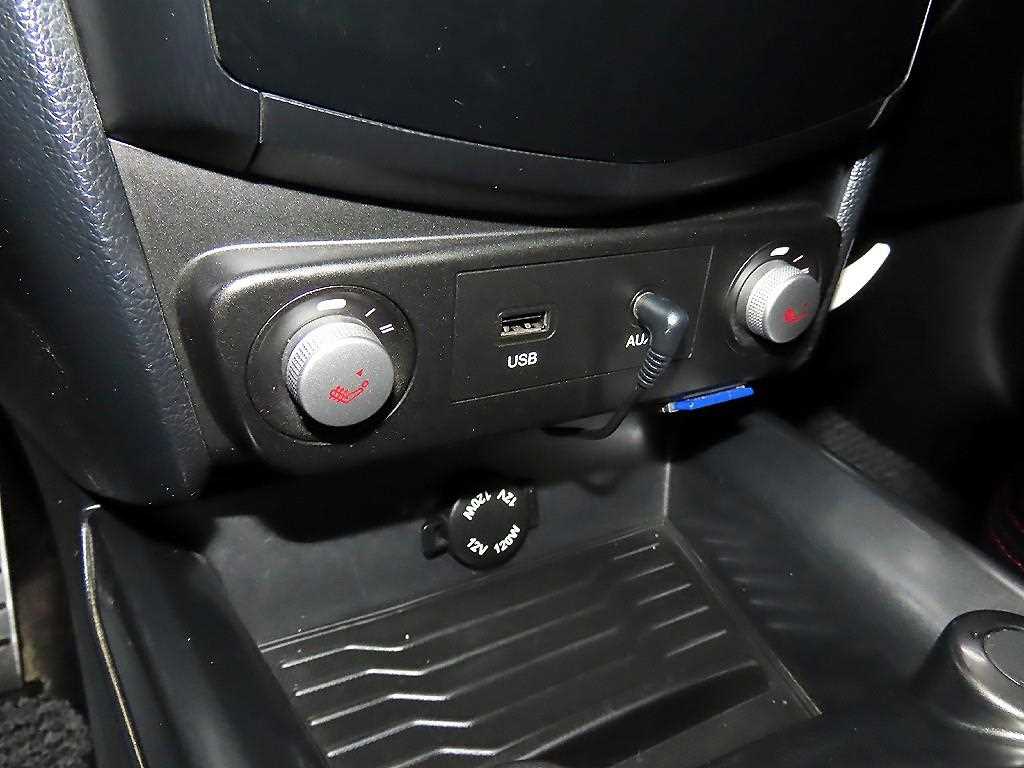 Ssangyong Tivoli 2016 Azul - Importación desde Corea - HF Imports Iquique - Foto 16