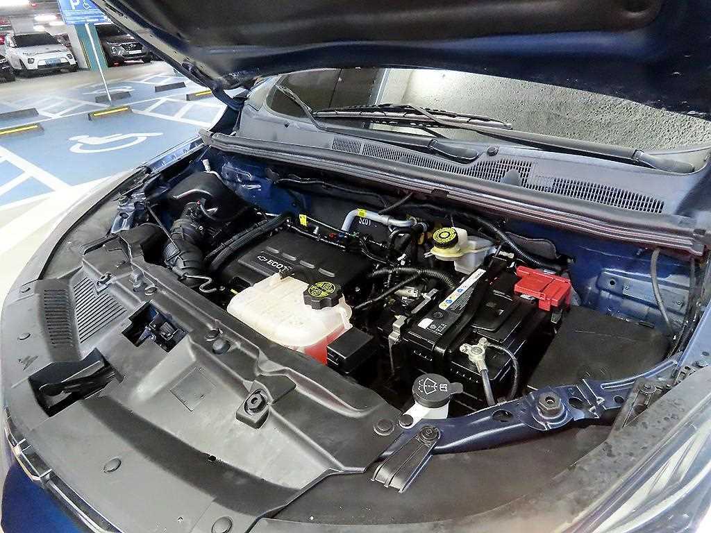 Chevrolet Trax 2019 Azul - Importación desde Corea - HF Imports Iquique - Foto 18