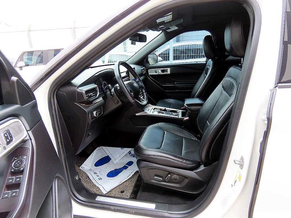 Ford Explorer - Vista 5