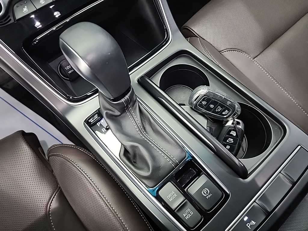 HYUNDAI Grandeur - Vista 8