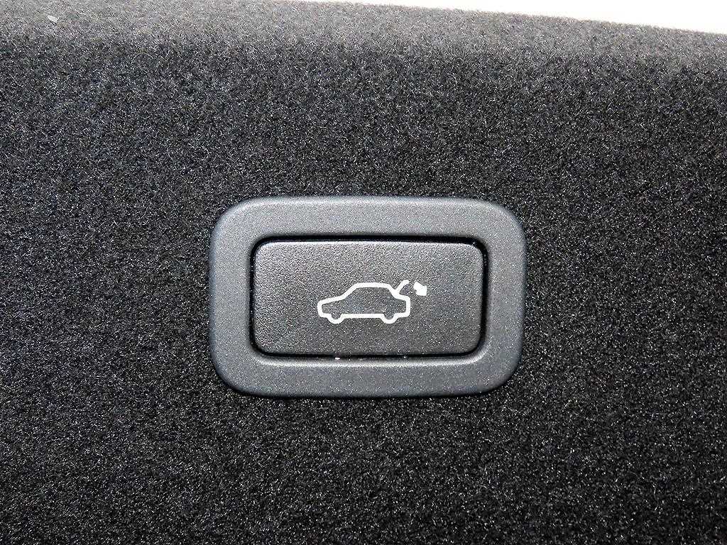 Jaguar XF 2017 Blanco - Importación desde Corea - HF Imports Iquique - Foto 15