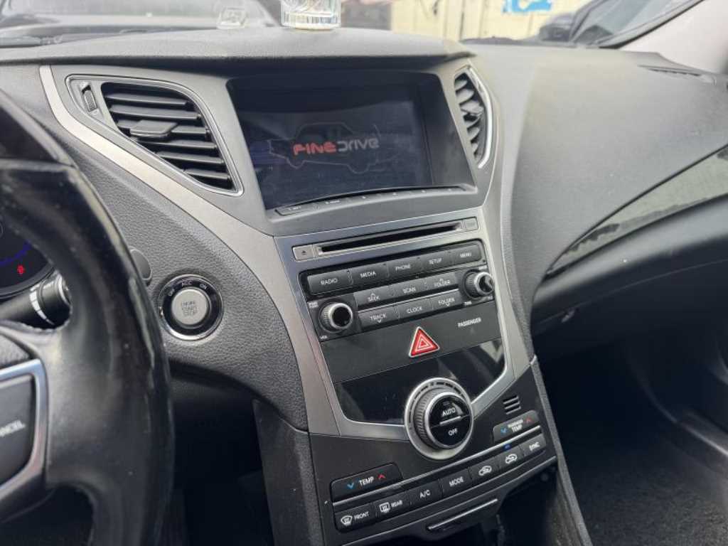 HYUNDAI Grandeur - Vista 7