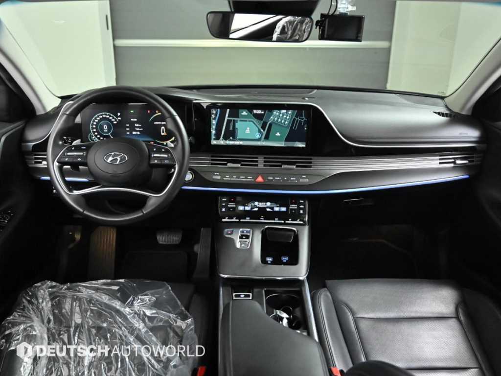 HYUNDAI Grandeur - Vista 7