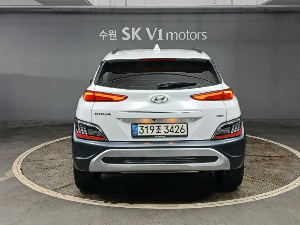 HYUNDAI Kona - Vista 5