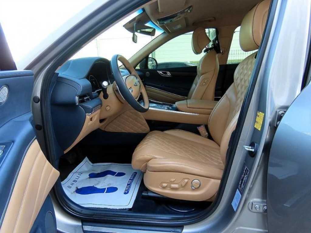 Genesis GV80 - Vista 4