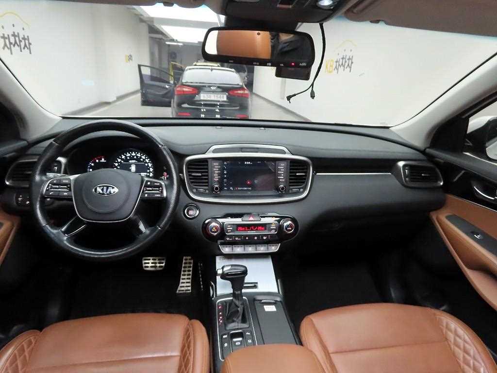 KIA Sorento - Vista 6