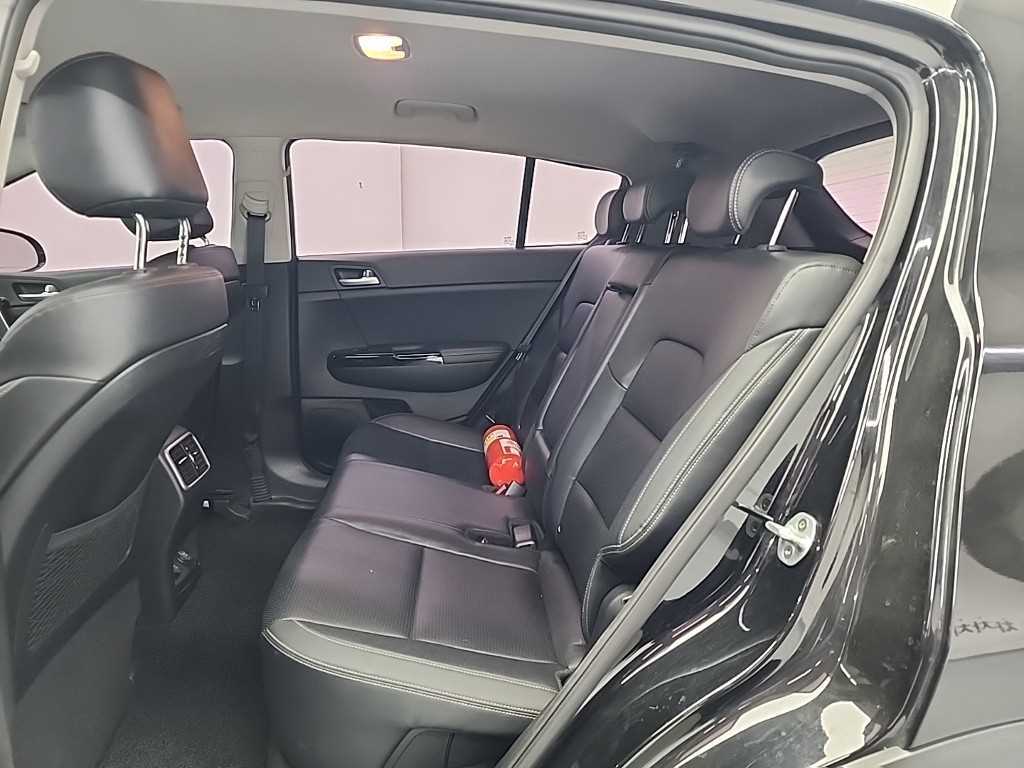 KIA Sportage - Vista 11