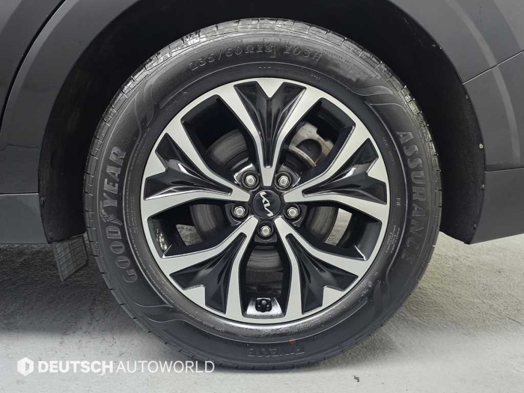 KIA Carnival - Vista 5