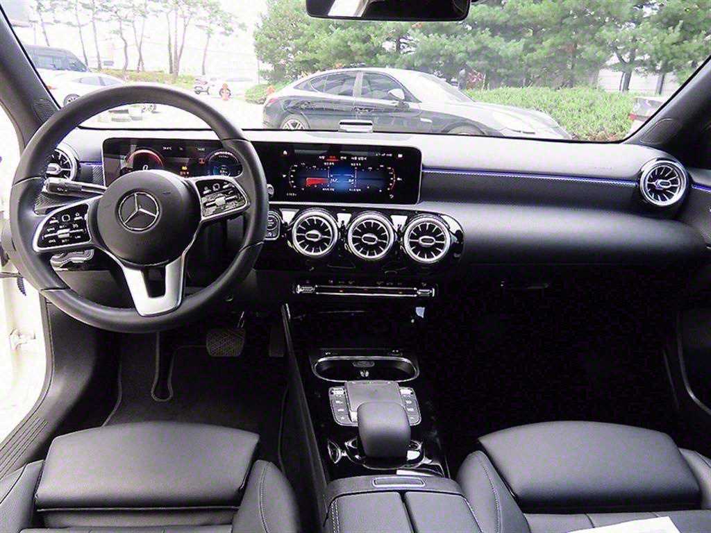 Mercedes Benz A Class - Vista 7