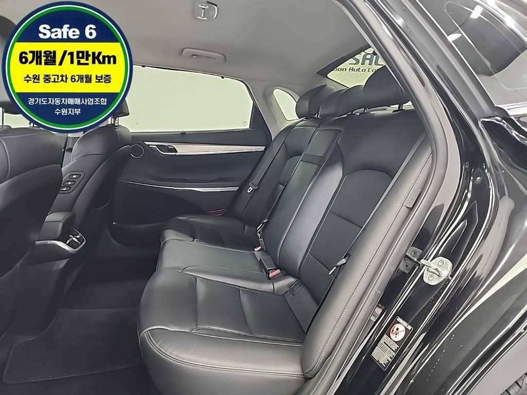 HYUNDAI Grandeur - Vista 11