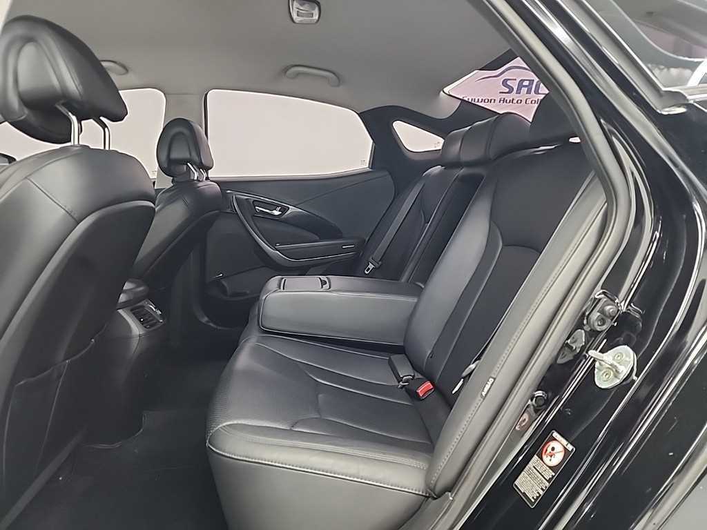 HYUNDAI Grandeur - Vista 12