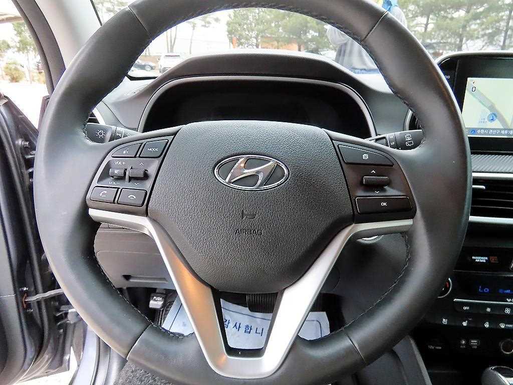 HYUNDAI Tucson - Vista 8