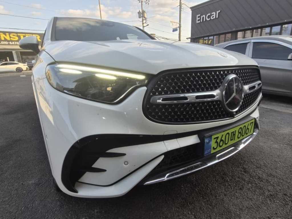 Mercedes Benz GLC Class 2024 Blanco - Importación desde Corea - HF Imports Iquique - Foto 1