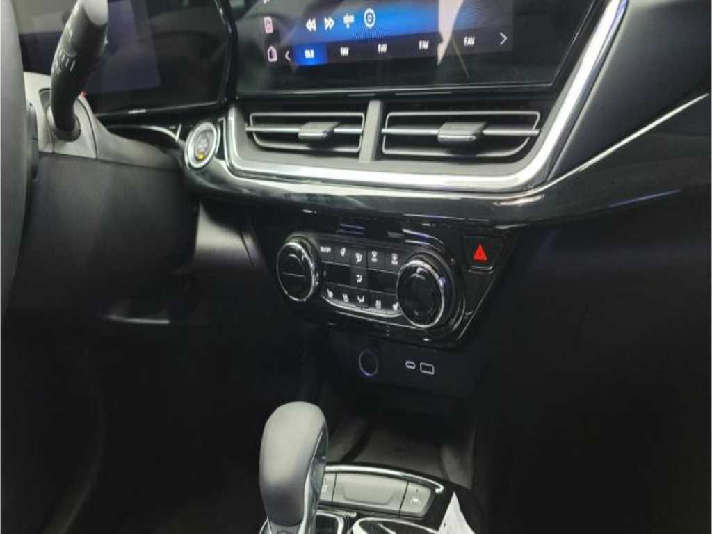 Chevrolet Trax - Vista 12