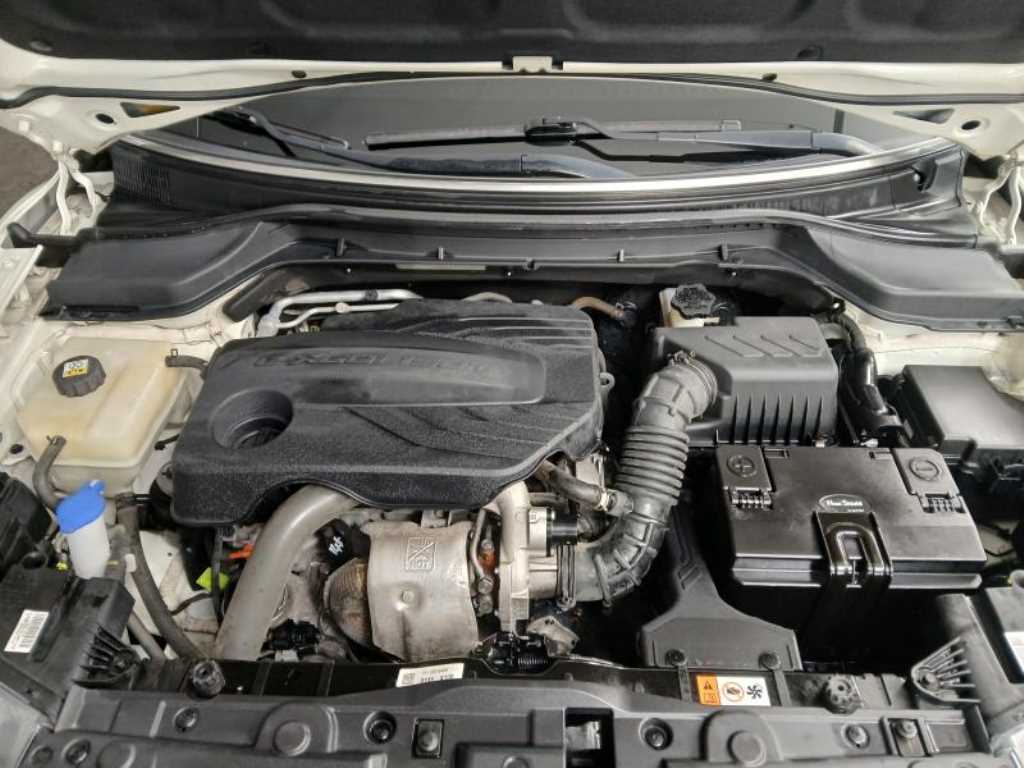 Ssangyong Tivoli 2021 Blanco - Importación desde Corea - HF Imports Iquique - Foto 19