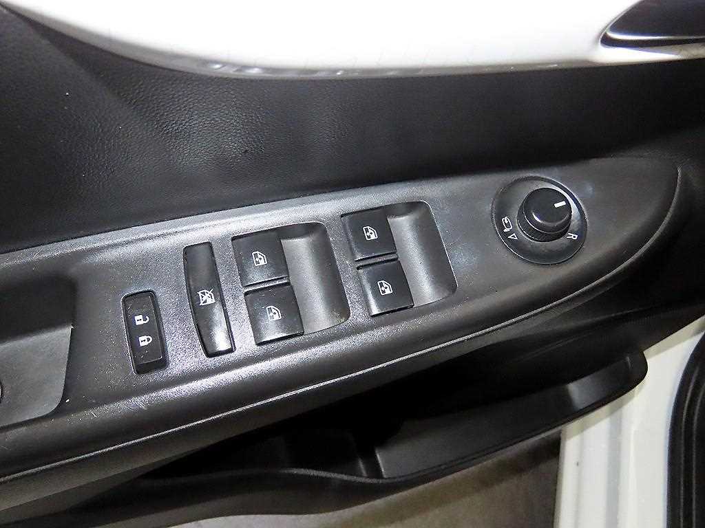 Chevrolet Spark 2016 Blanco - Importación desde Corea - HF Imports Iquique - Foto 13