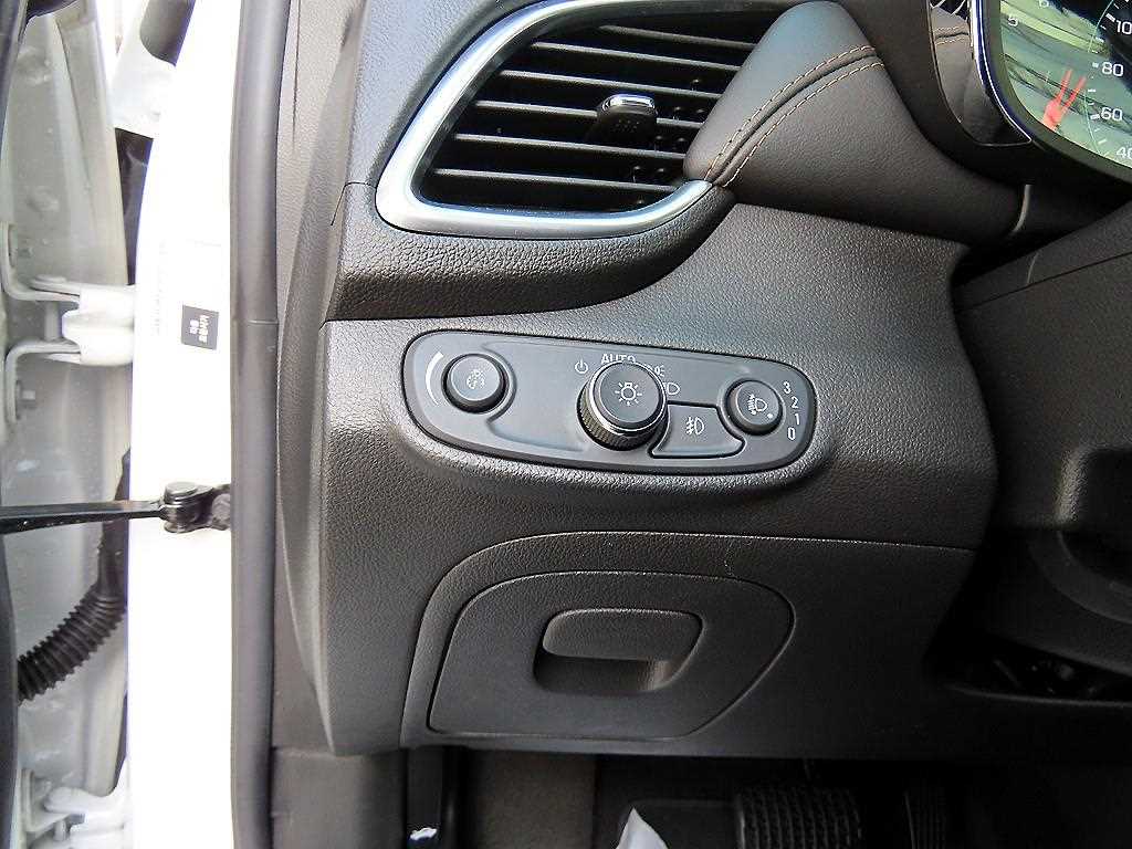 Chevrolet Trax - Vista 12