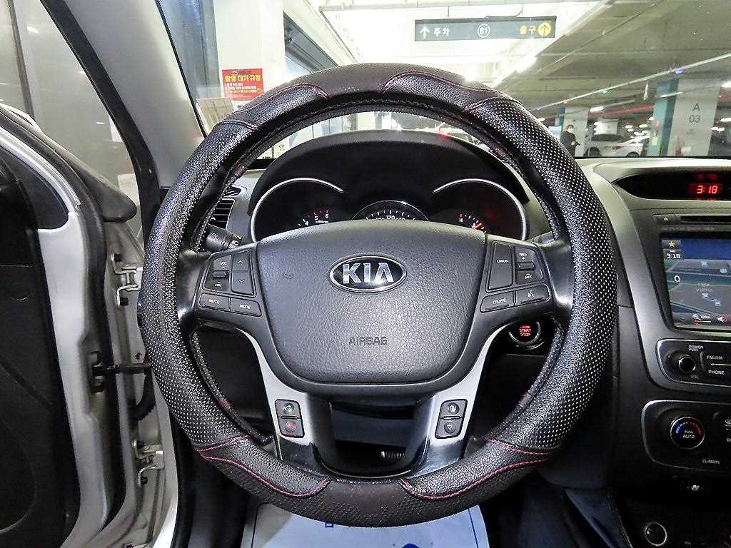 KIA Sorento - Vista 8