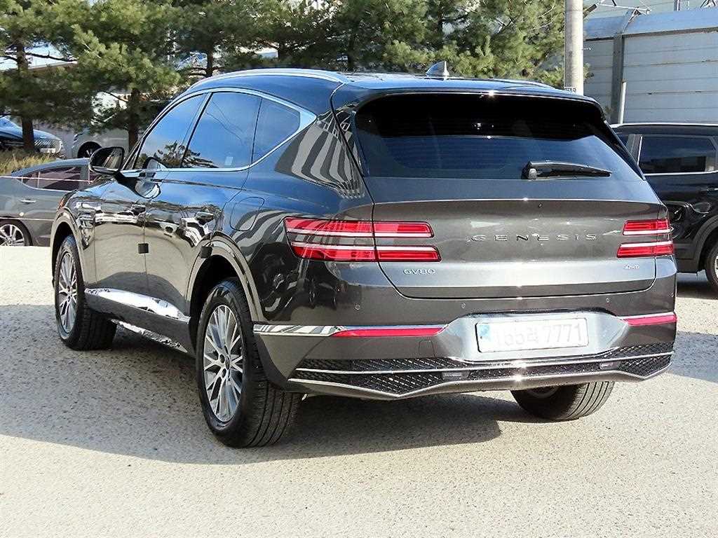 Genesis GV80 - Vista 3