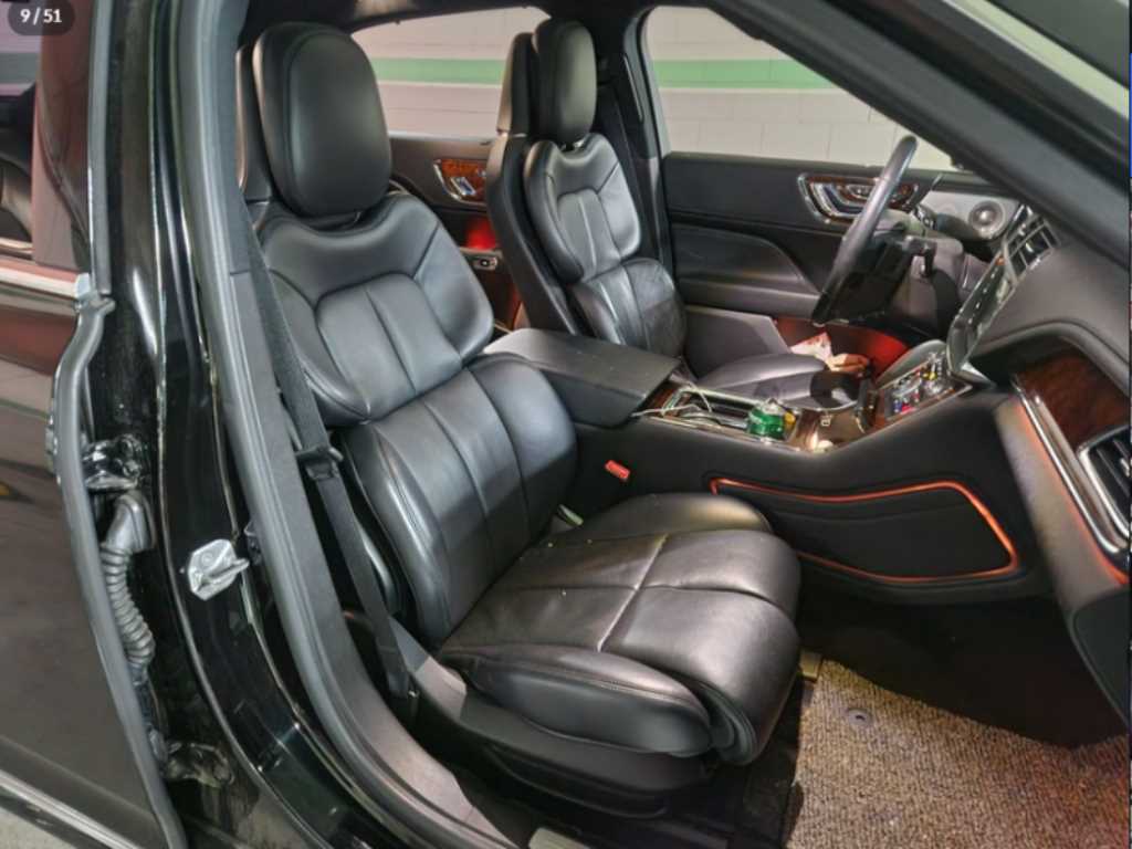 Lincoln Continental - Vista 10