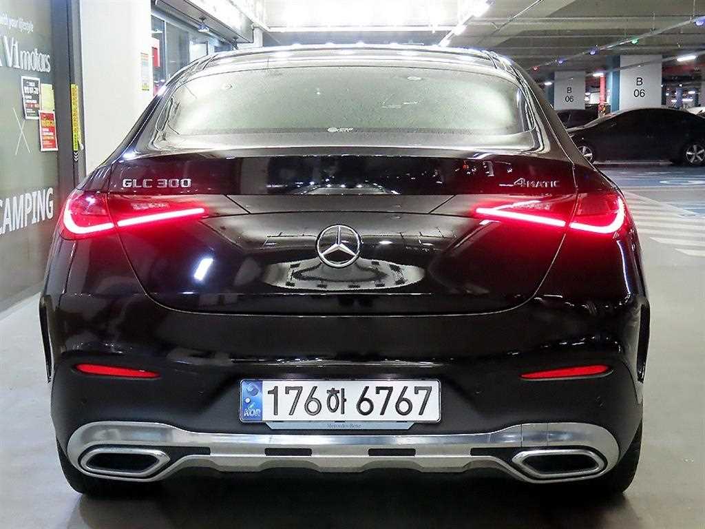 Mercedes Benz GLC Class - Vista 6
