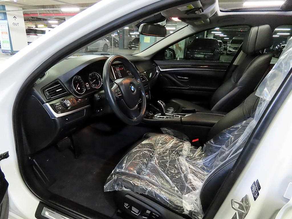 BMW 5 Series - Vista 6