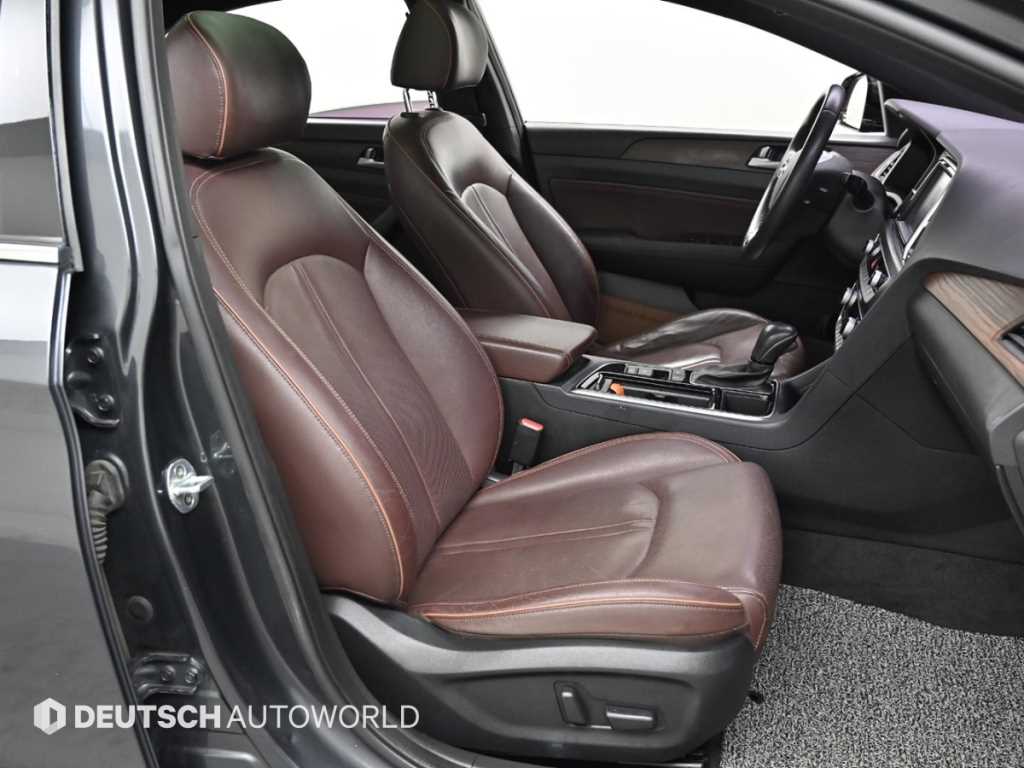 HYUNDAI Sonata - Vista 10