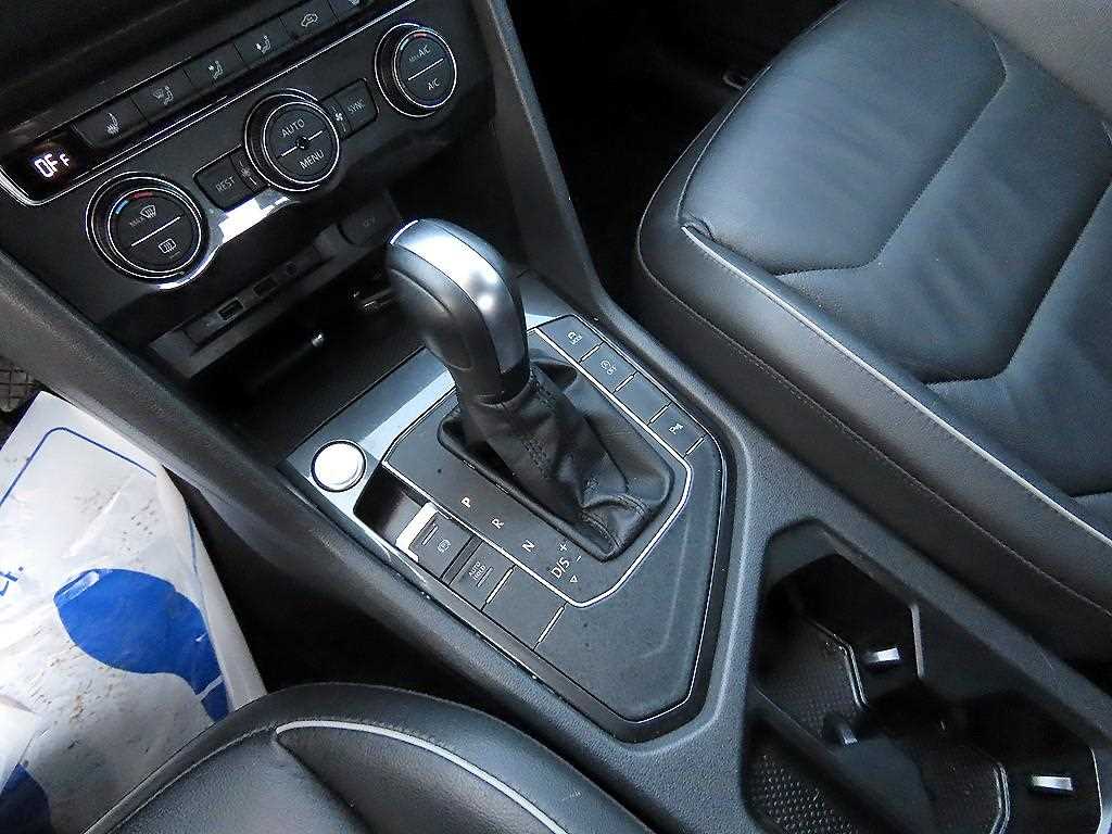 Volkswagen Tiguan - Vista 10