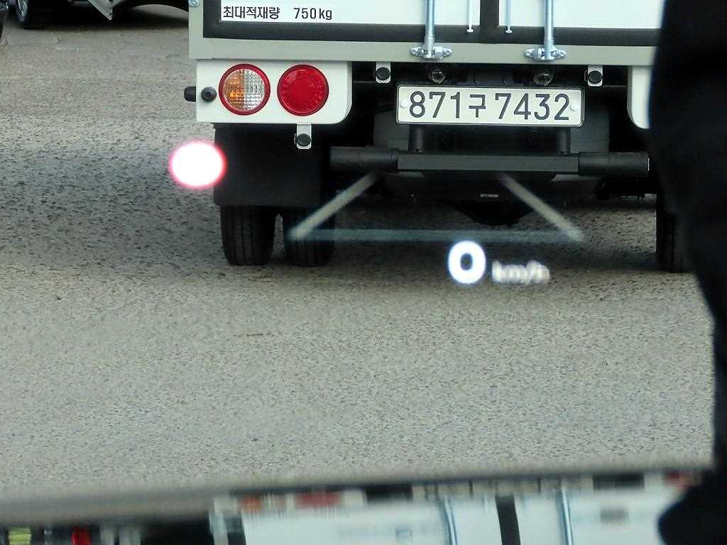 HYUNDAI Grandeur - Vista 10