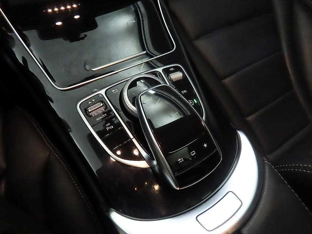 Mercedes Benz C Class 2015 Negro - Importación desde Corea - HF Imports Iquique - Foto 15