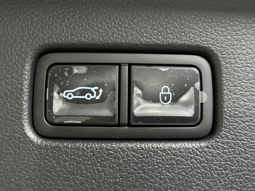 Genesis GV80 2025 Gris - Importación desde Corea - HF Imports Iquique - Foto 15