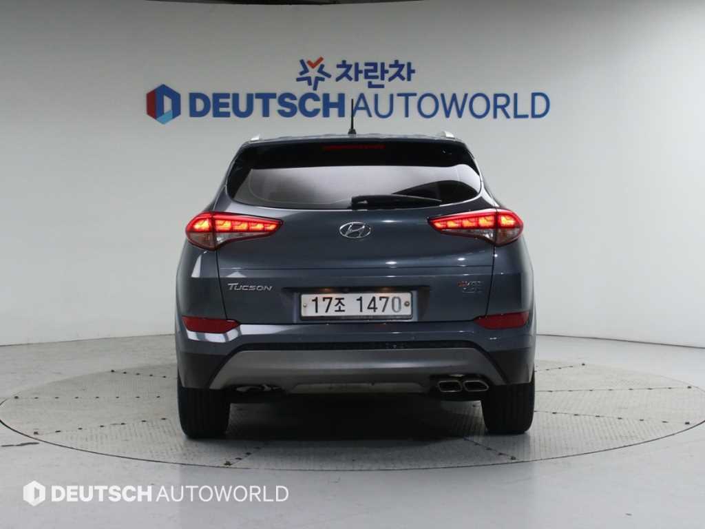 HYUNDAI Tucson - Vista 4