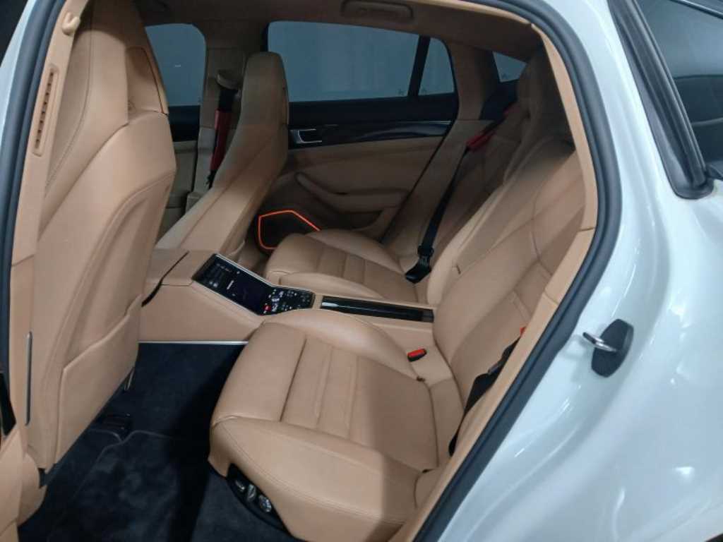 Porsche Panamera - Vista 7