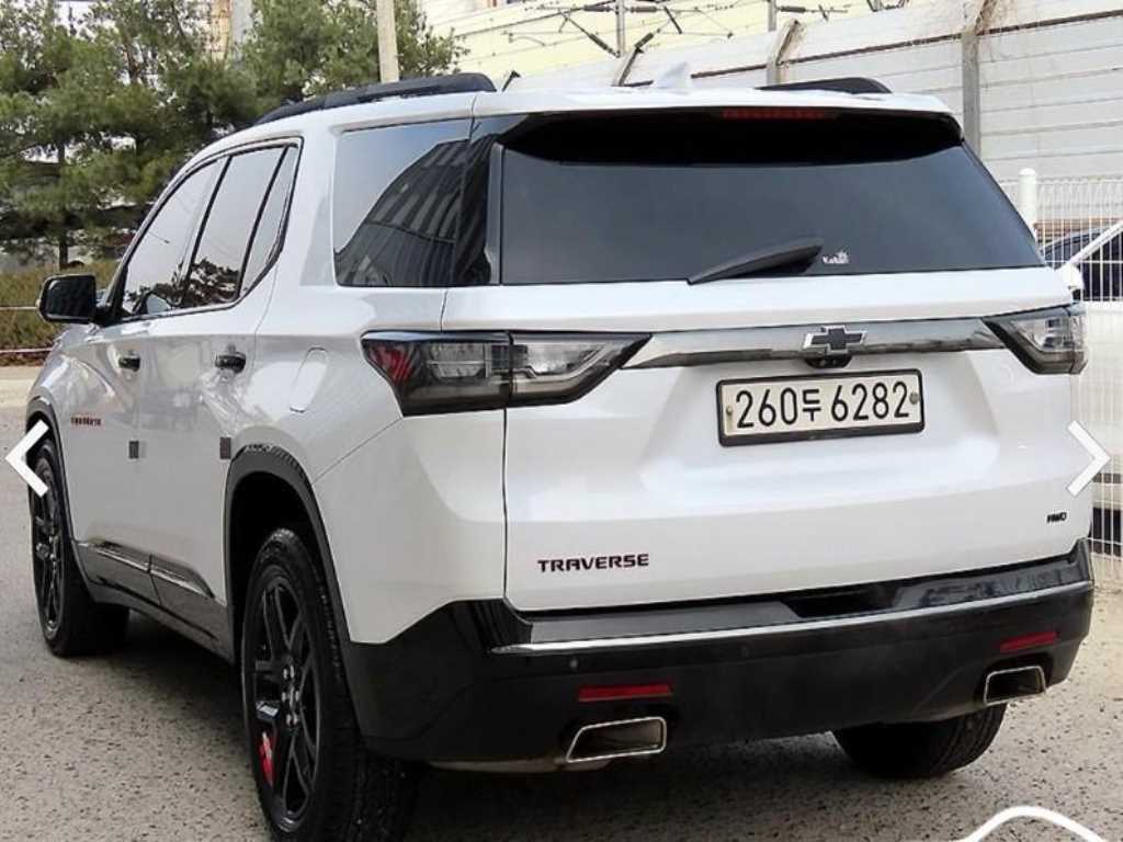 Chevrolet Travers - Vista 3