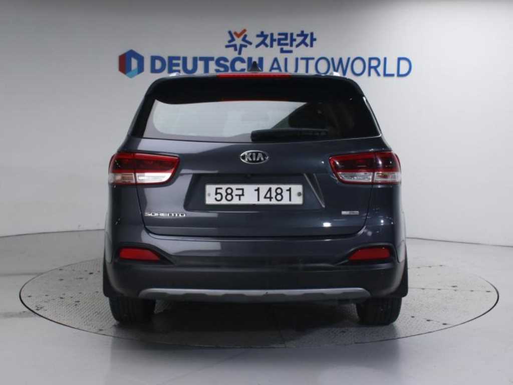 KIA Sorento - Vista 4