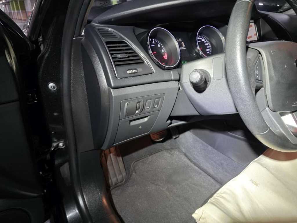 SAMSUNG SM7 - Vista 5