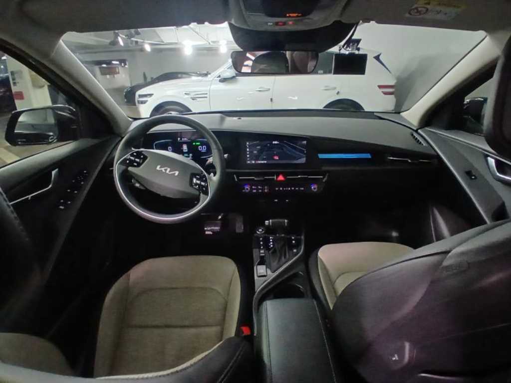 KIA Niro - Vista 6
