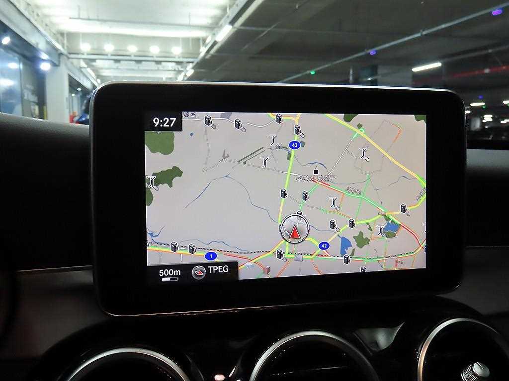 Mercedes Benz C Class 2015 Negro - Importación desde Corea - HF Imports Iquique - Foto 13