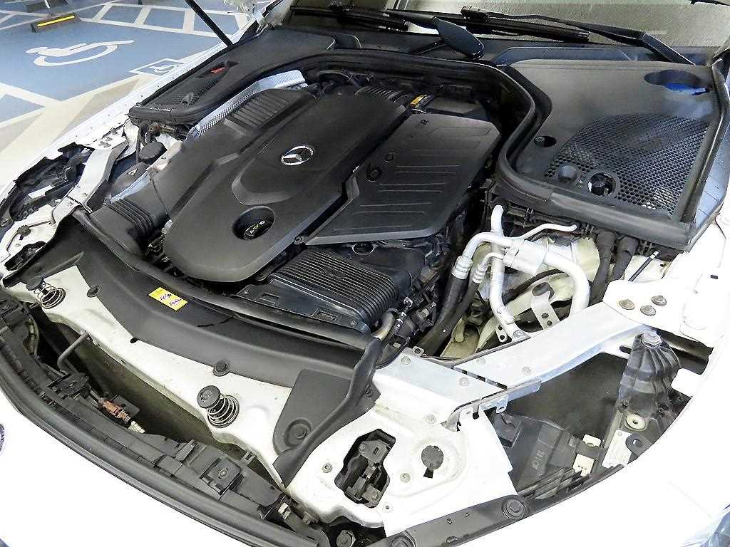 Mercedes Benz CLS Class 2019 Blanco - Importación desde Corea - HF Imports Iquique - Foto 19