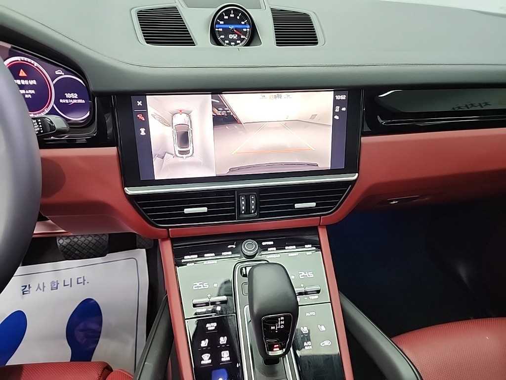 Porsche Cayenne - Vista 10