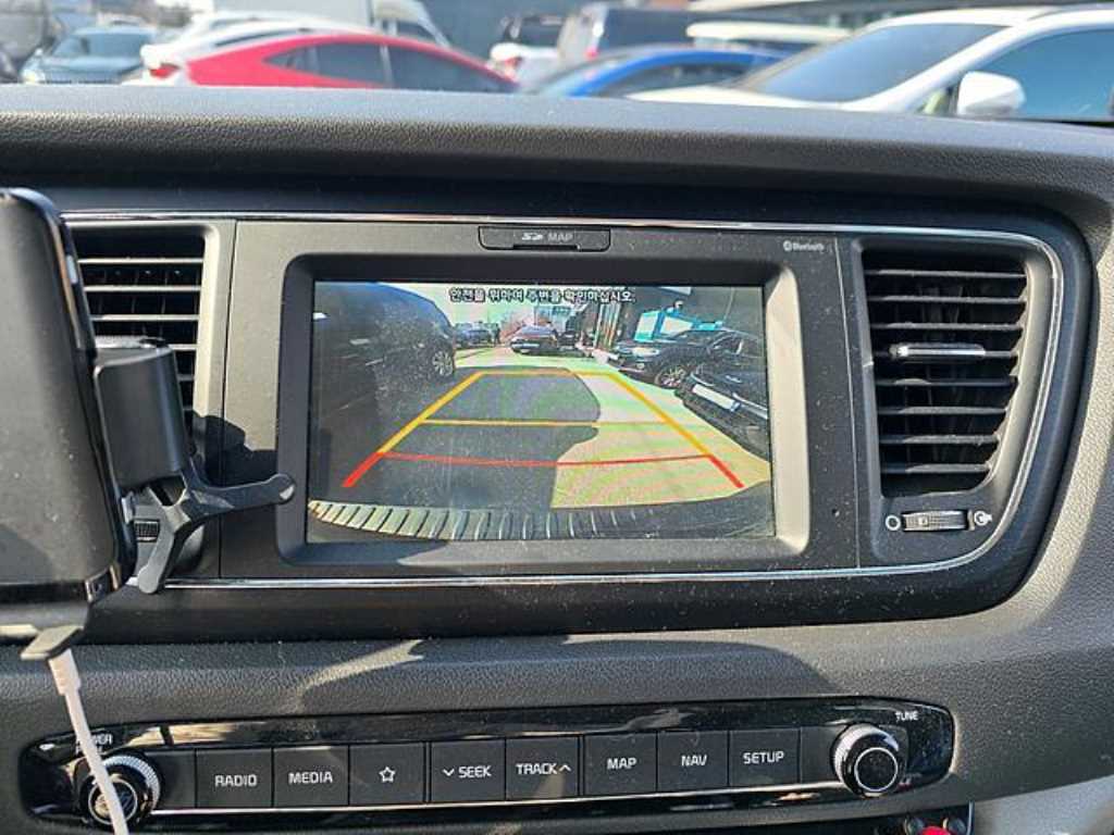 KIA Carnival 2018 Negro - Importación desde Corea - HF Imports Iquique - Foto 13