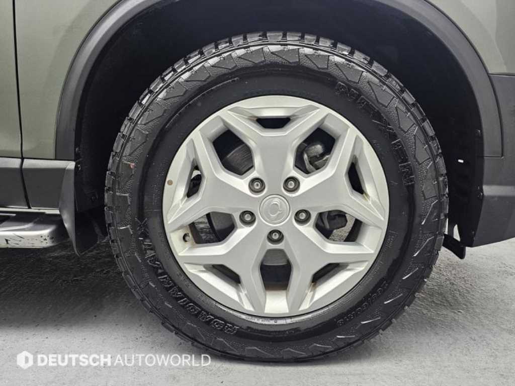 Ssangyong Rexton - Vista 5